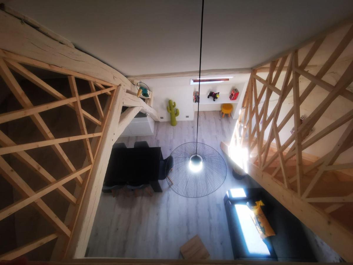 Au Numero 6 Le Fun Chateauroux Luaran gambar